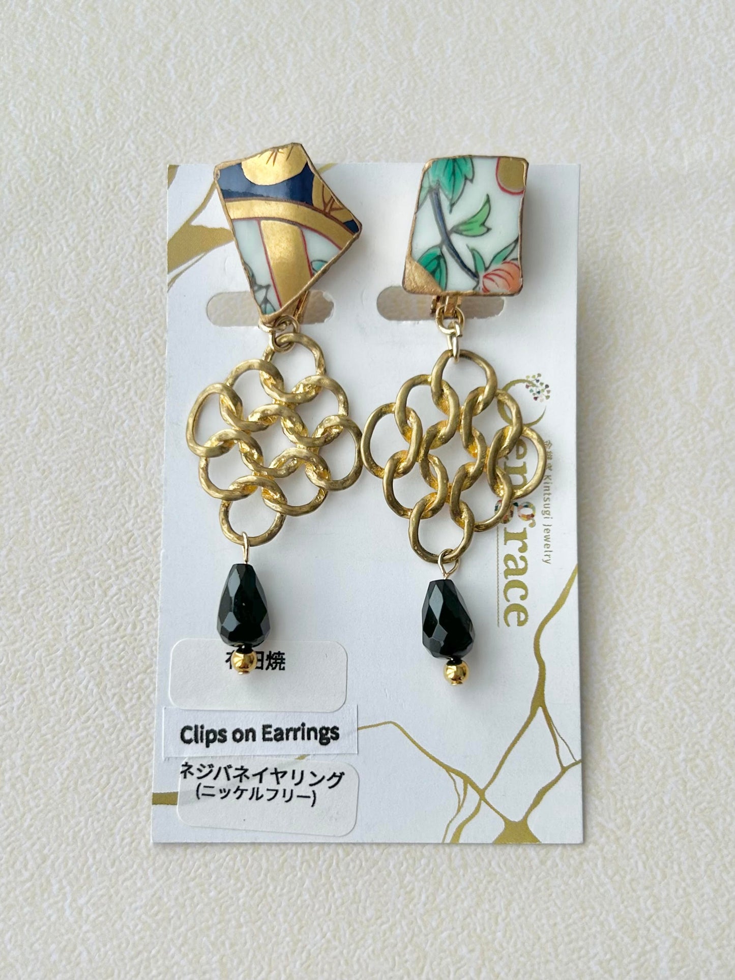 Imari Ware Kintsugi Titanium Earrings Gold Carnelian