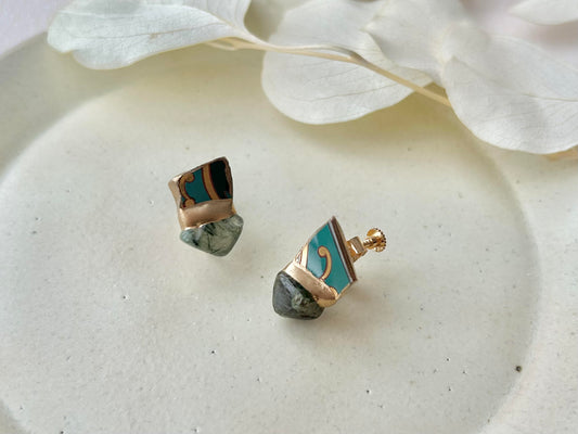 有田焼 金継ぎ ネジバネ式イヤリング 緑 和柄 グリーンルチル 天然石 伝統工芸 #281