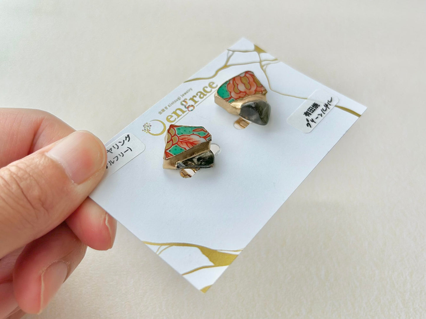 Imari Ware Kintsugi Titanium Earrings Gold Carnelian