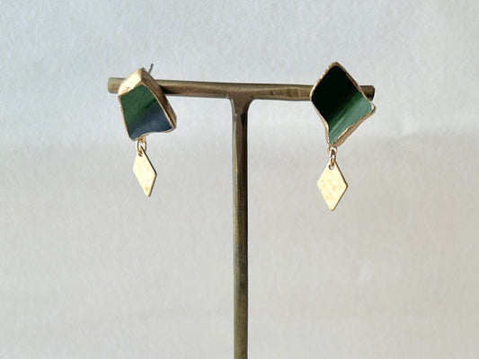 織部焼 金継ぎ サージカルステンレスピアス 深い緑 ゴールド 揺れる 伝統工芸 #300