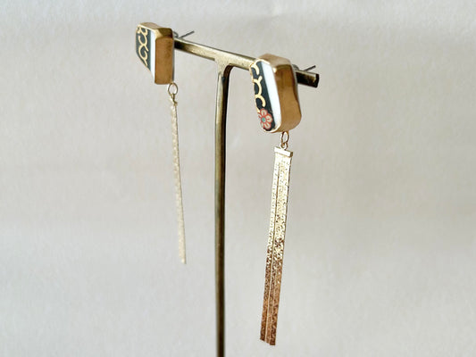 有田焼 金継ぎ サージカルステンレスピアス 花柄 和柄 ゴールドスウィングパーツ 揺れる 伝統工芸 #301