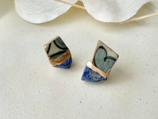 有田焼 円左エ門窯 金継ぎ サージカルステンレスピアス 手書き 絵付け 和柄 ラピスラズリ 天然石 伝統工芸 #306