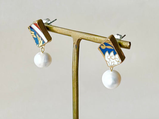 有田焼 金継ぎ サージカルステンレスピアス リーフ柄 淡水パール 揺れる 天然石 伝統工芸 #321