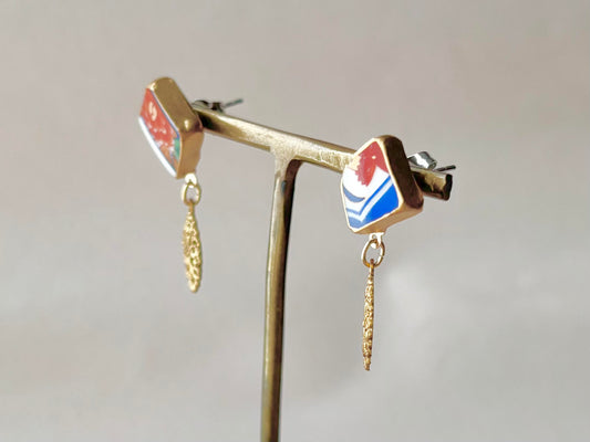 有田焼 金継ぎ サージカルステンレスピアス 赤 花柄 揺れる 伝統工芸 #323