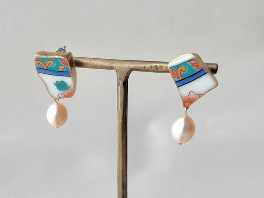 有田焼 金継ぎ サージカルステンレスピアス リーフ柄 花柄 淡水パール 揺れる 伝統工芸 #326