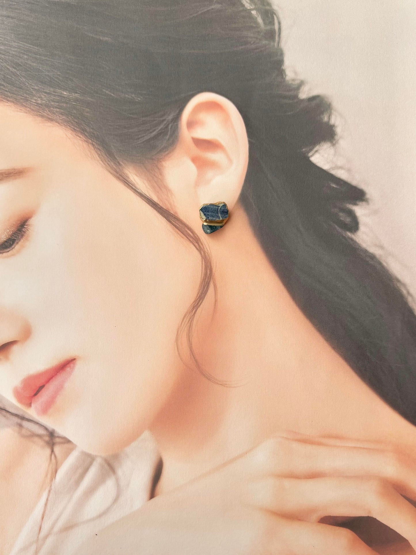 有田焼 金継ぎ サージカルステンレスピアス 青 白 アパタイト 天然石 伝統工芸 #378