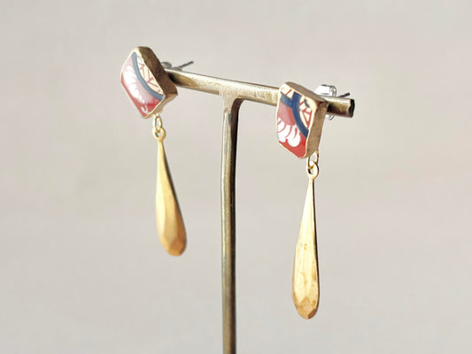 有田焼 金継ぎ サージカルステンレスピアス 和柄 ゴールド 揺れる 伝統工芸 #379