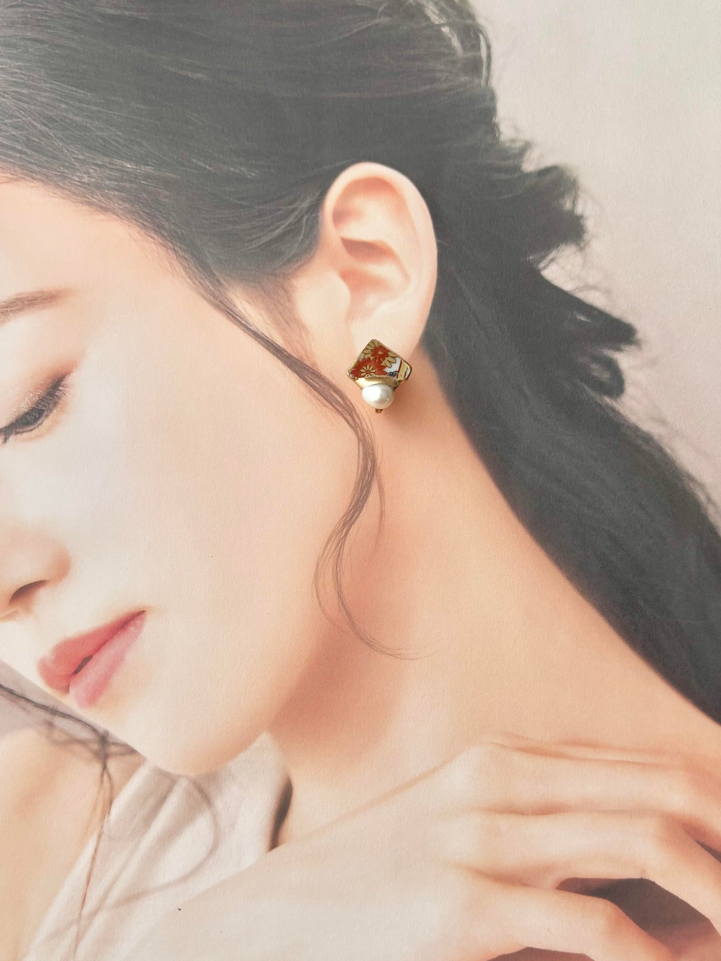 有田焼 金継ぎ ネジバネ式イヤリング オレンジ ゴールド 花柄 淡水パール 天然石 伝統工芸 #384