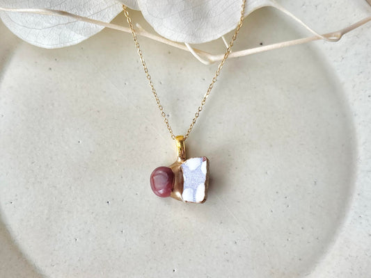 京焼 金継ぎ ネックレス サージカルステンレスチェーン アレルギー対応 18K 紫 手書き 絵付け カーネリアン 天然石 伝統工芸 #443