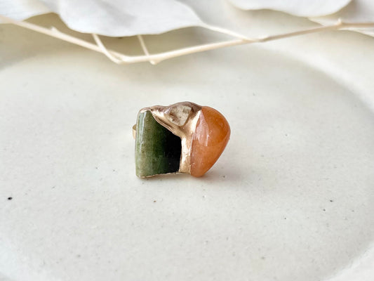織部焼 金継ぎ リング ステンレス 18Kコーティング フリーサイズ 緑色 オレンジアベンチュリン ゴールドルチルクォーツ 天然石 伝統工芸 #454