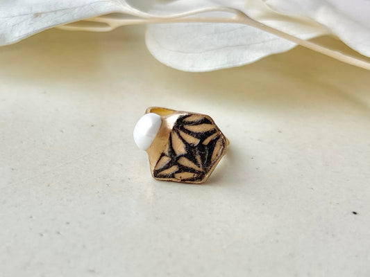 京焼 金継ぎ リング ステンレス 18Kコーティング フリーサイズ グレー 花柄 淡水パール 天然石 伝統工芸 #457