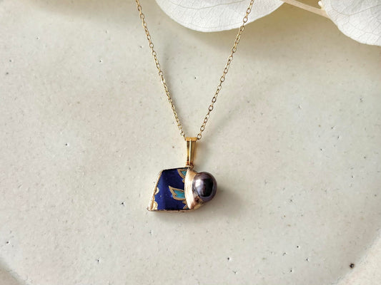 有田焼 金継ぎ ネックレス サージカルステンレスチェーン アレルギー対応 18K 青 リーフ柄 淡水パール 天然石 伝統工芸 #479