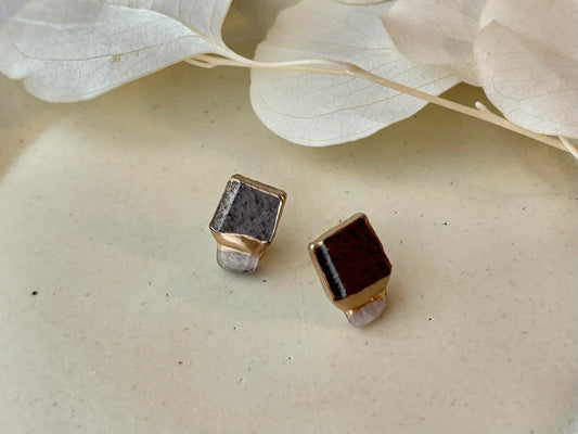 唐津焼 金継ぎ サージカルステンレスピアス 茶色 ホワイトムーンストーン 天然石 伝統工芸 #503