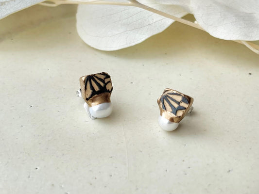 京焼 金継ぎ サージカルステンレスピアス・ネックレスセット グレー 花柄 淡水パール 伝統工芸 #578