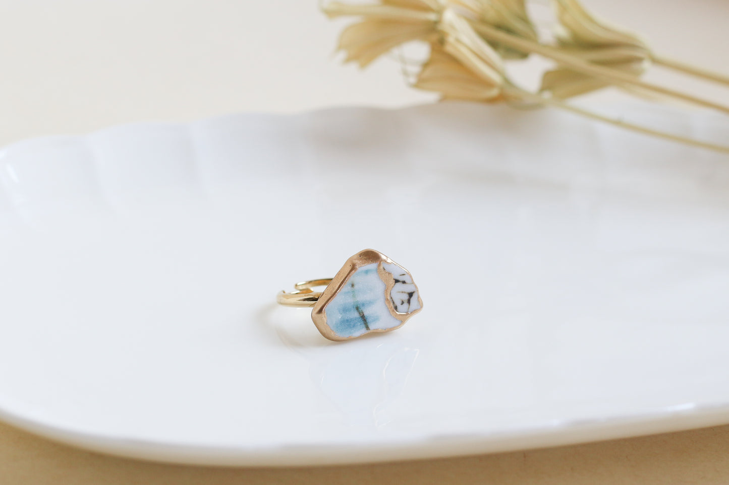 Sea Drifted Porcelain Kintsugi Ring one-size-fits-all