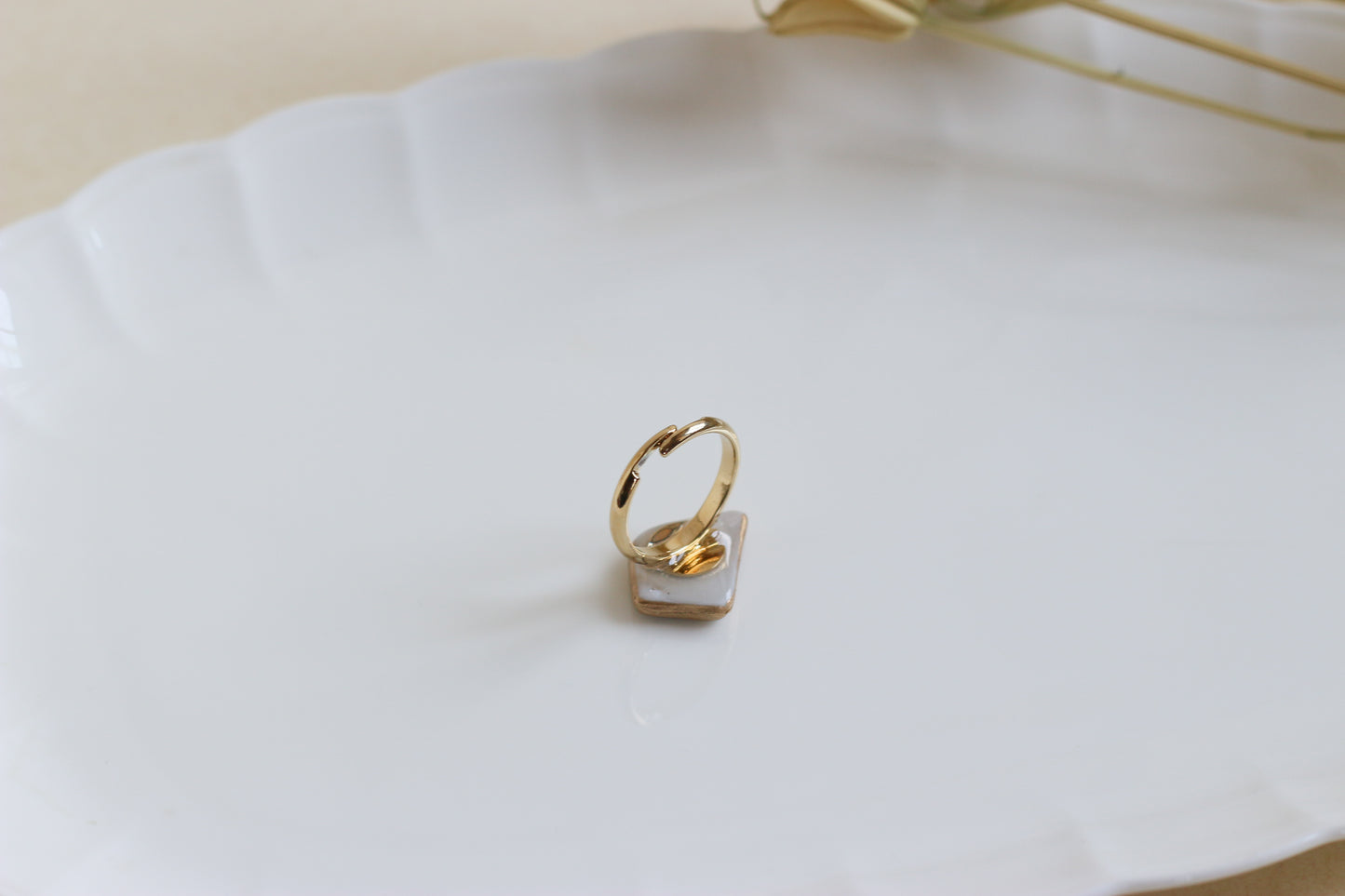 Sea Drifted Porcelain Kintsugi Ring one-size-fits-all