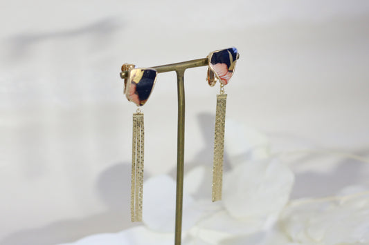 Imari Ware Kintsugi Titanium Earrings Gold Carnelian