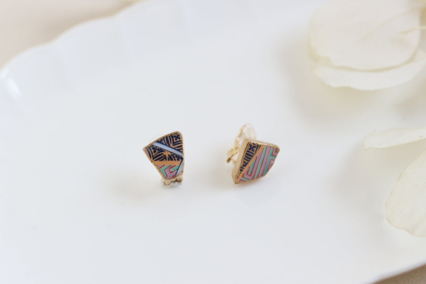 Sea Drifted Porcelain Kintsugi Ring one-size-fits-all