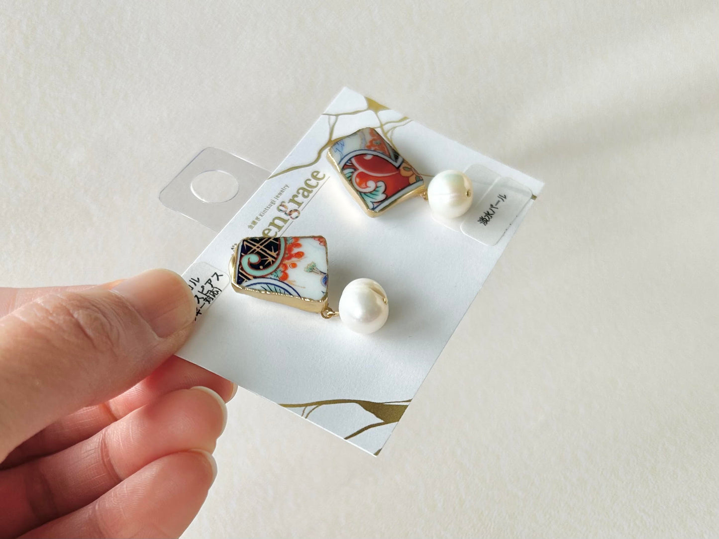 有田焼 金継ぎ サージカルステンレスピアス 和柄 揺れる 淡水パール 天然石 伝統工芸 #102