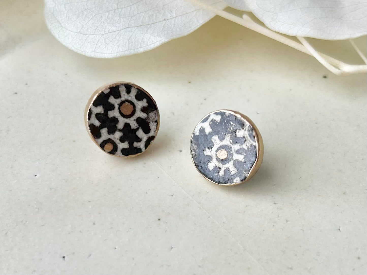 Sea Drifted Porcelain Kintsugi Ring one-size-fits-all