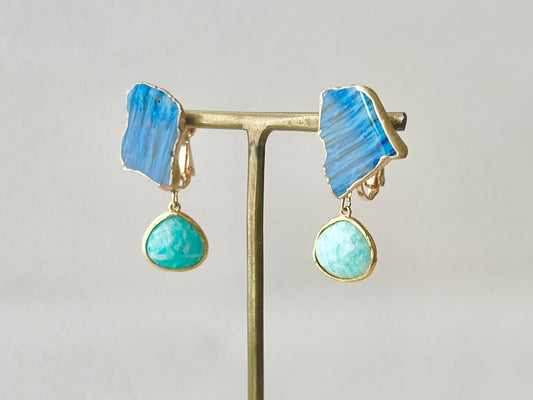 Imari Ware Kintsugi Titanium Earrings Gold Carnelian