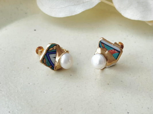 有田焼 金継ぎ ネジバネ式イヤリング 和柄 淡水パール 天然石 伝統工芸 #251