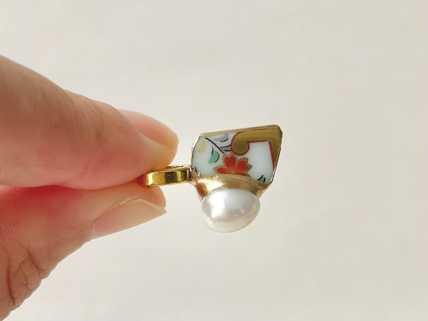 Sea Drifted Porcelain Kintsugi Ring one-size-fits-all