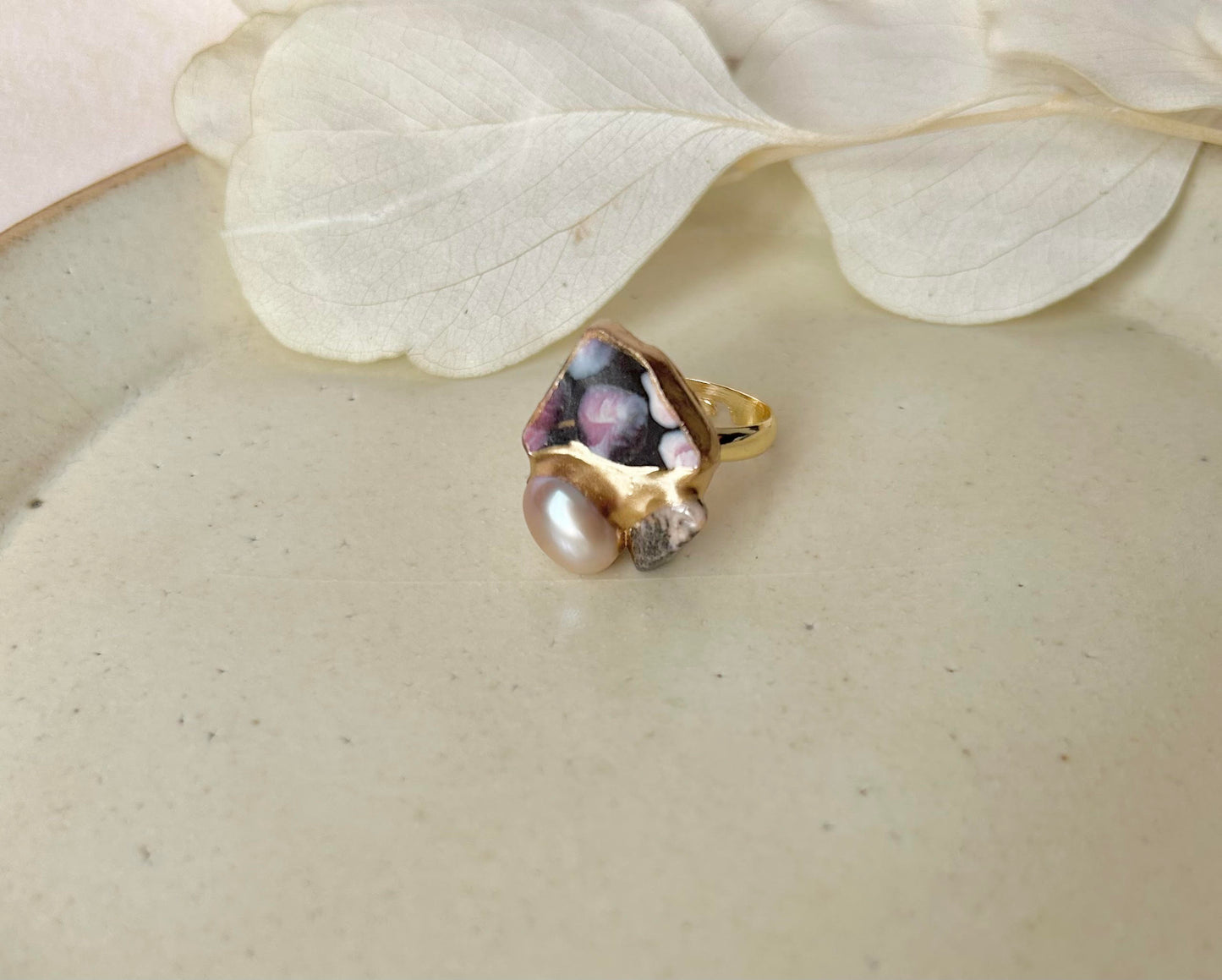 Sea Drifted Porcelain Kintsugi Ring one-size-fits-all