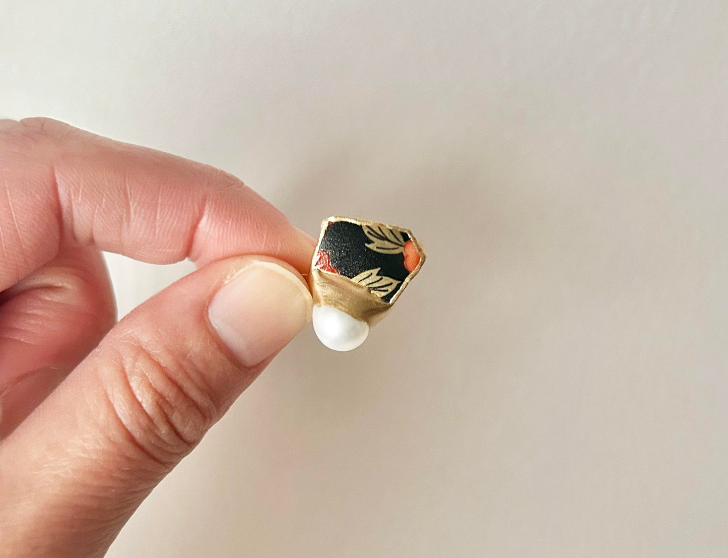 Sea Drifted Porcelain Kintsugi Ring one-size-fits-all