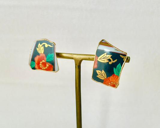 【金具が選べる】有田焼 金継ぎ ピアス イヤリング 金色 緑色 赤色 リーフ柄 花柄 伝統工芸 #84