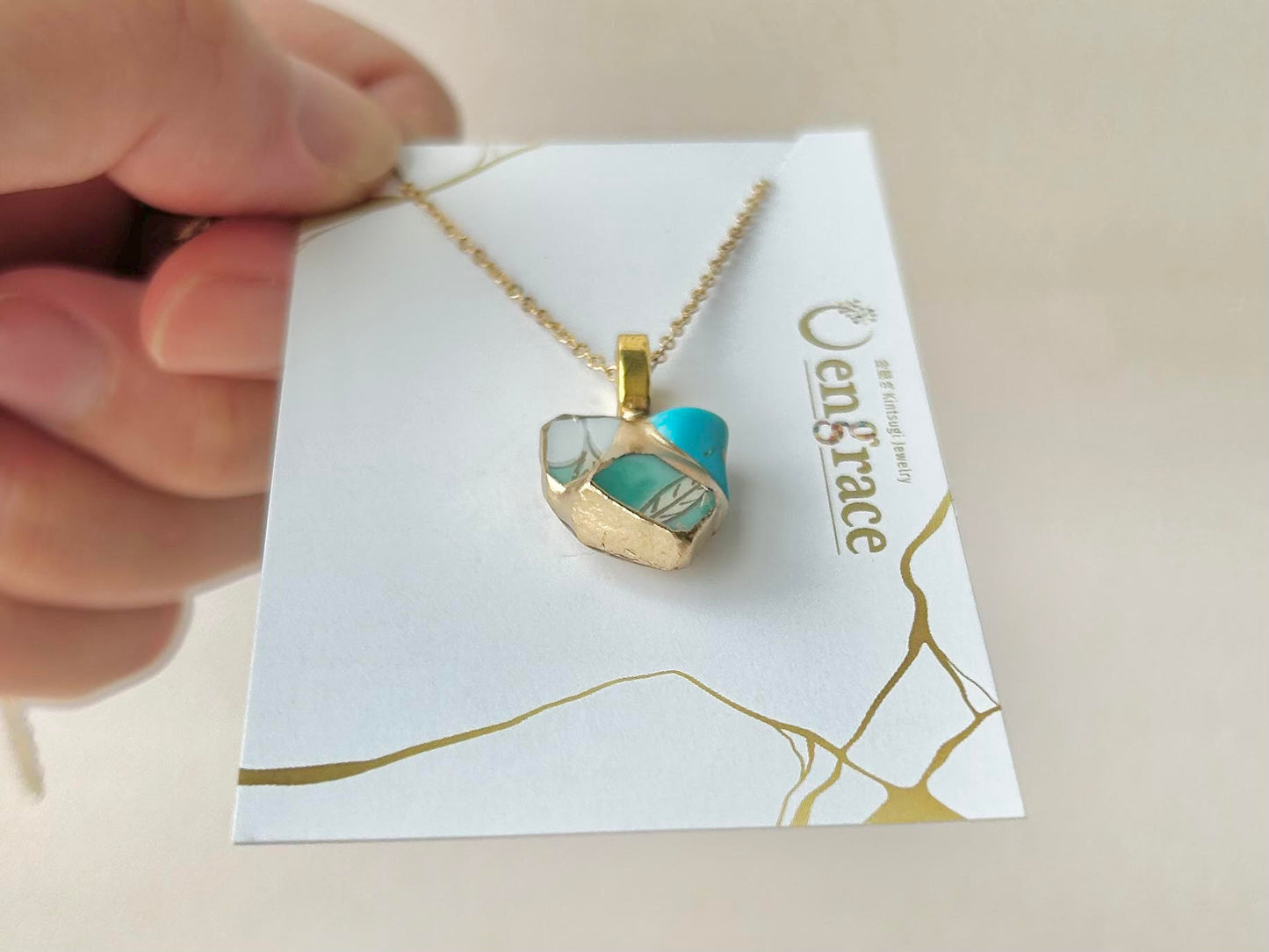 有田焼　金継ぎ　ネックレス　サージカルステンレスチェーン　アレルギー対応　18K　緑　リーフ柄　ターコイズ　天然石　伝統工芸　＃290
