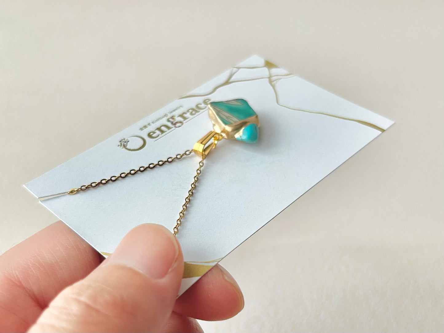有田焼　金継ぎ　ネックレス　サージカルステンレスチェーン　アレルギー対応　18K　緑　リーフ柄　ターコイズ　天然石　伝統工芸　＃292