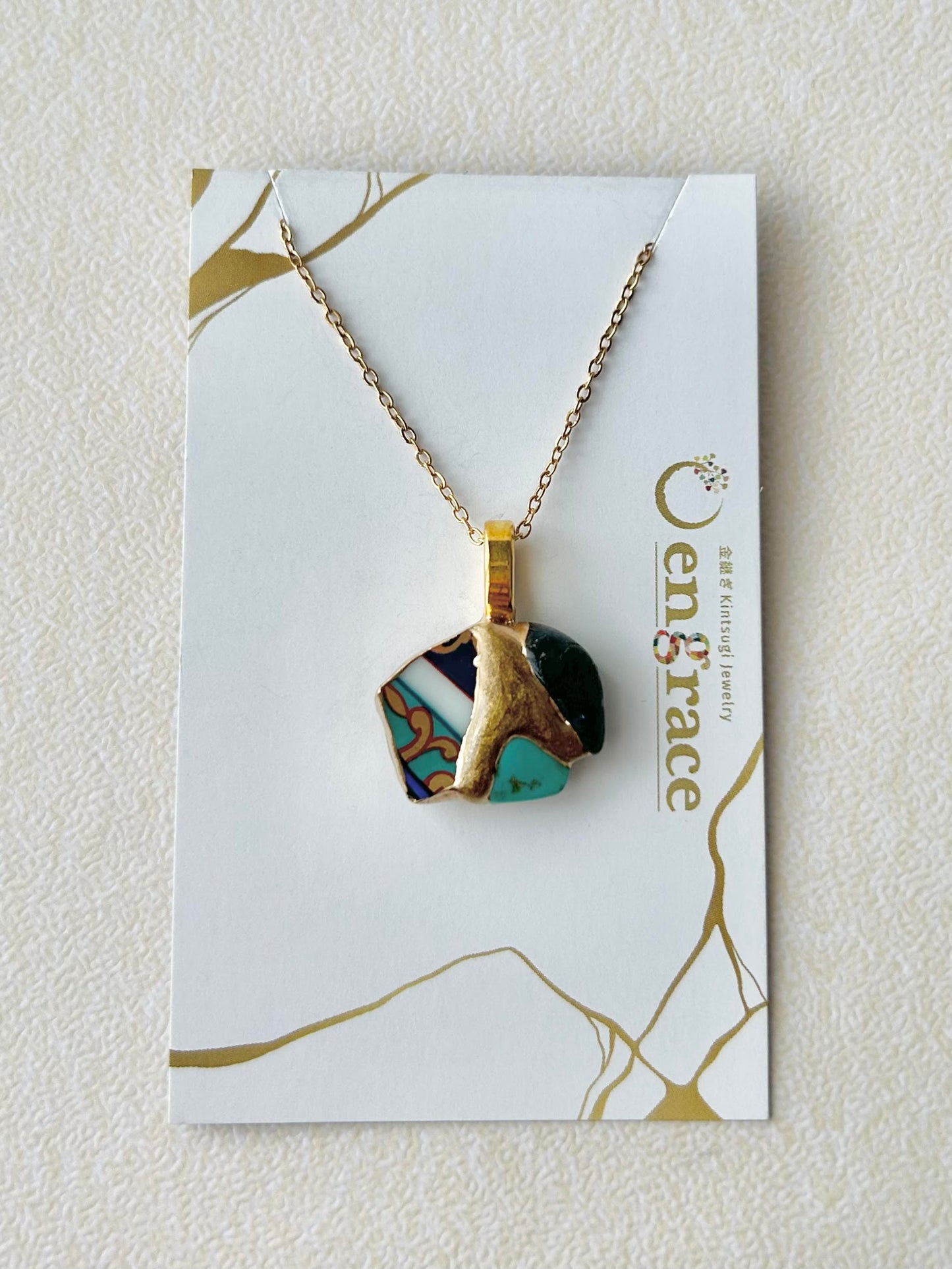 有田焼　金継ぎ　ネックレス　サージカルステンレスチェーン　アレルギー対応　18K　和柄　ターコイズ　アパタイト　天然石　伝統工芸　＃307