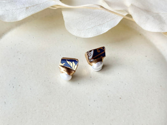 【金具が選べる】有田焼　金継ぎ　ピアス　イヤリング　金色　リーフ柄　淡水パール　天然石　伝統工芸　＃341