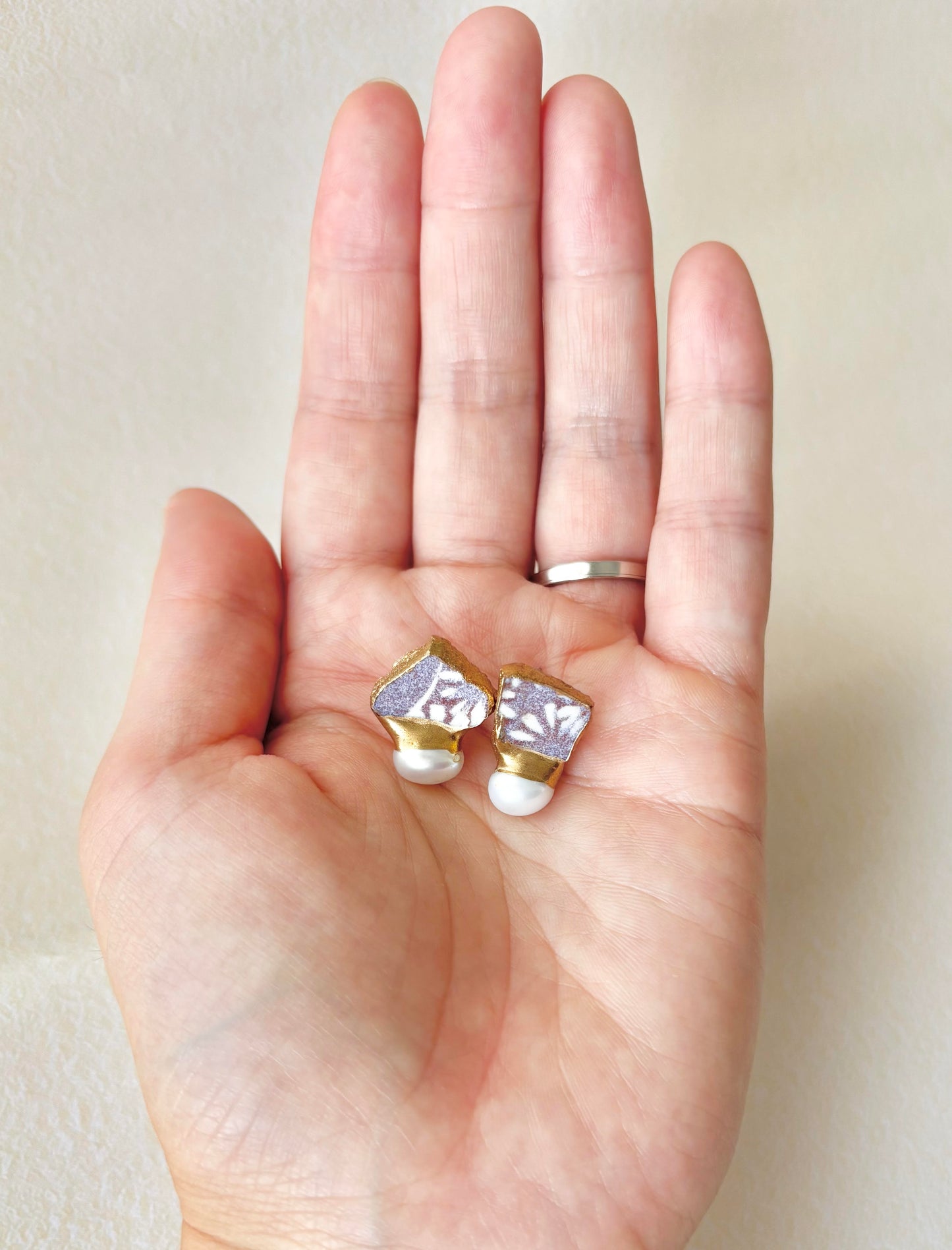 京焼　金継ぎ　サージカルステンレスピアス　紫　花柄　淡水パール　天然石　 伝統工芸　＃343