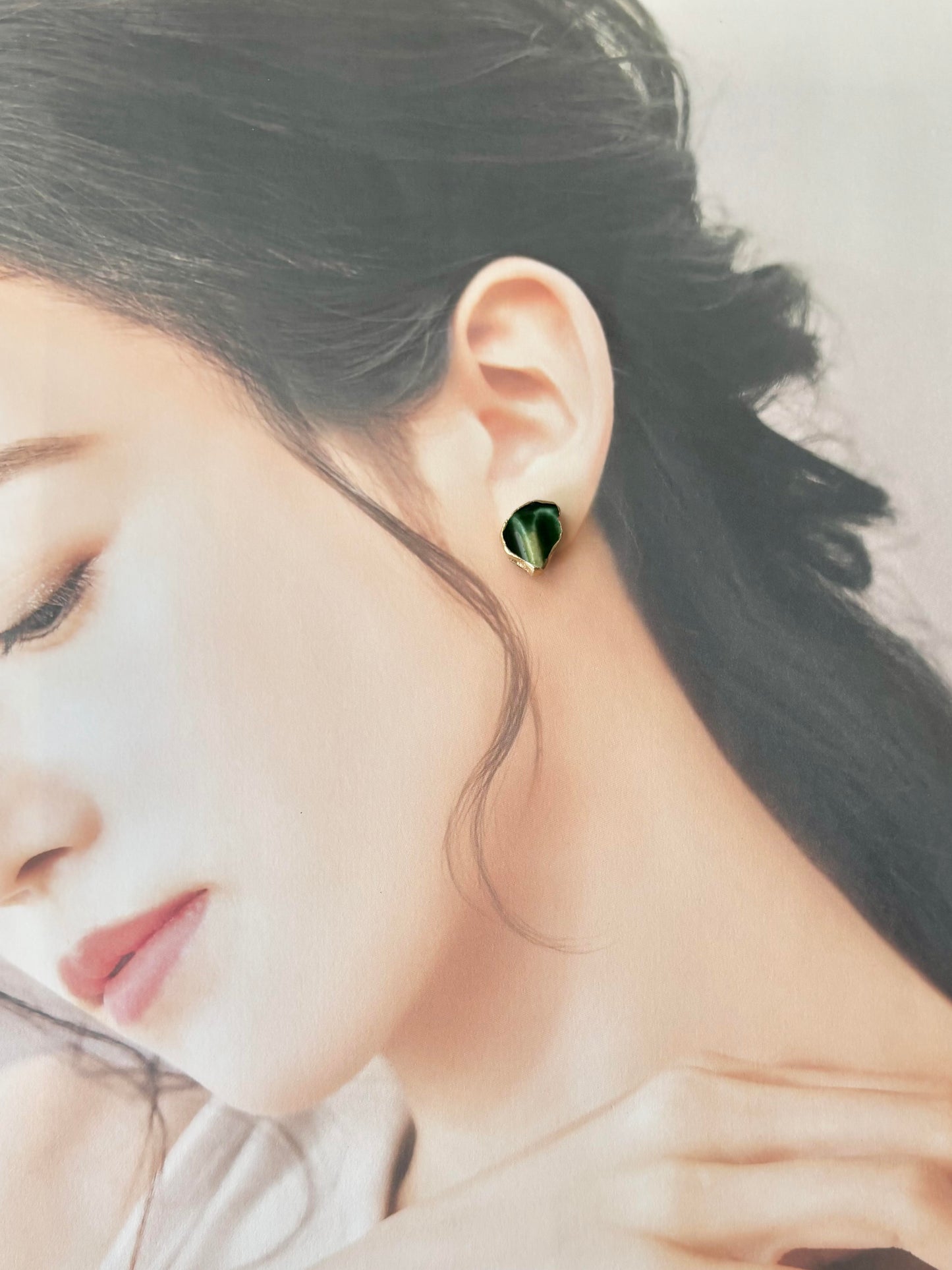 織部焼　金継ぎ　サージカルステンレスピアス　深い緑　伝統工芸　＃348