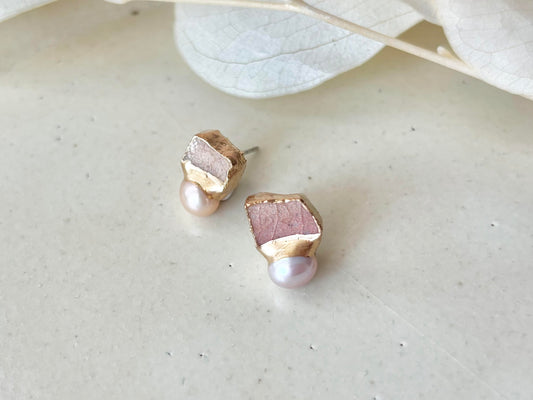 萩焼　金継ぎ　サージカルステンレスピアス　ピンク　淡水パール　天然石　 伝統工芸　＃350