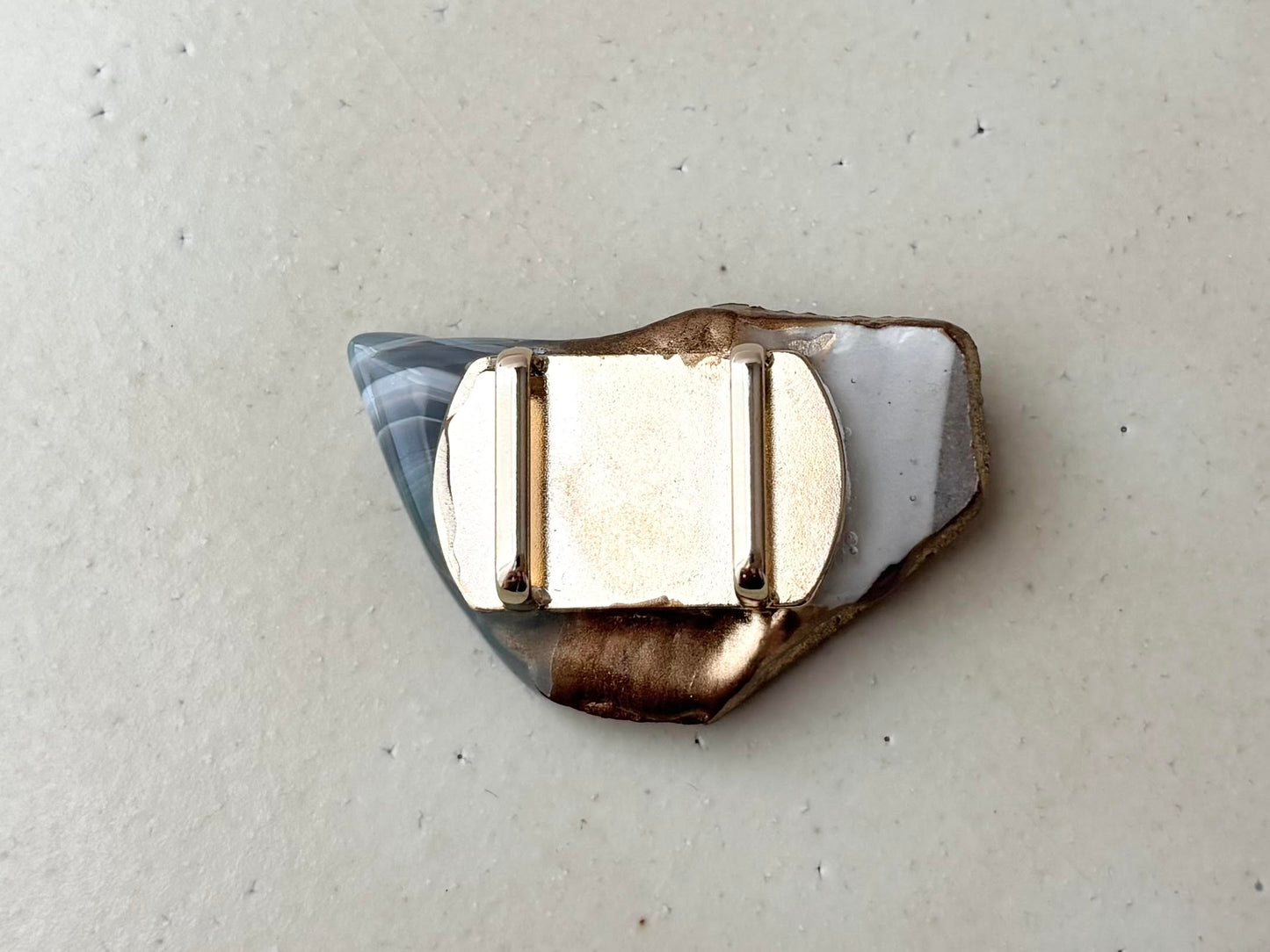 Imari Ware Kintsugi Titanium Earrings Gold Carnelian