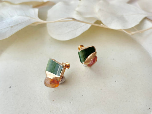 織部焼　金継ぎ　ネジバネ式イヤリング　深い緑　カーネリアン　天然石　伝統工芸　＃361