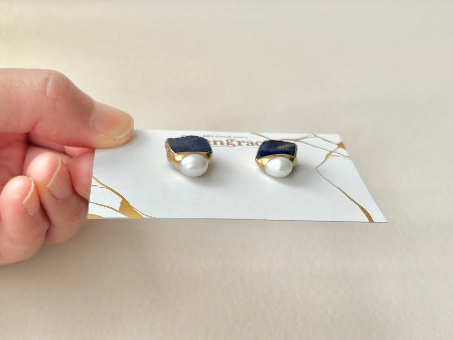 萩焼　金継ぎ　サージカルステンレスピアス　藍色　淡水パール　天然石　 伝統工芸　＃386