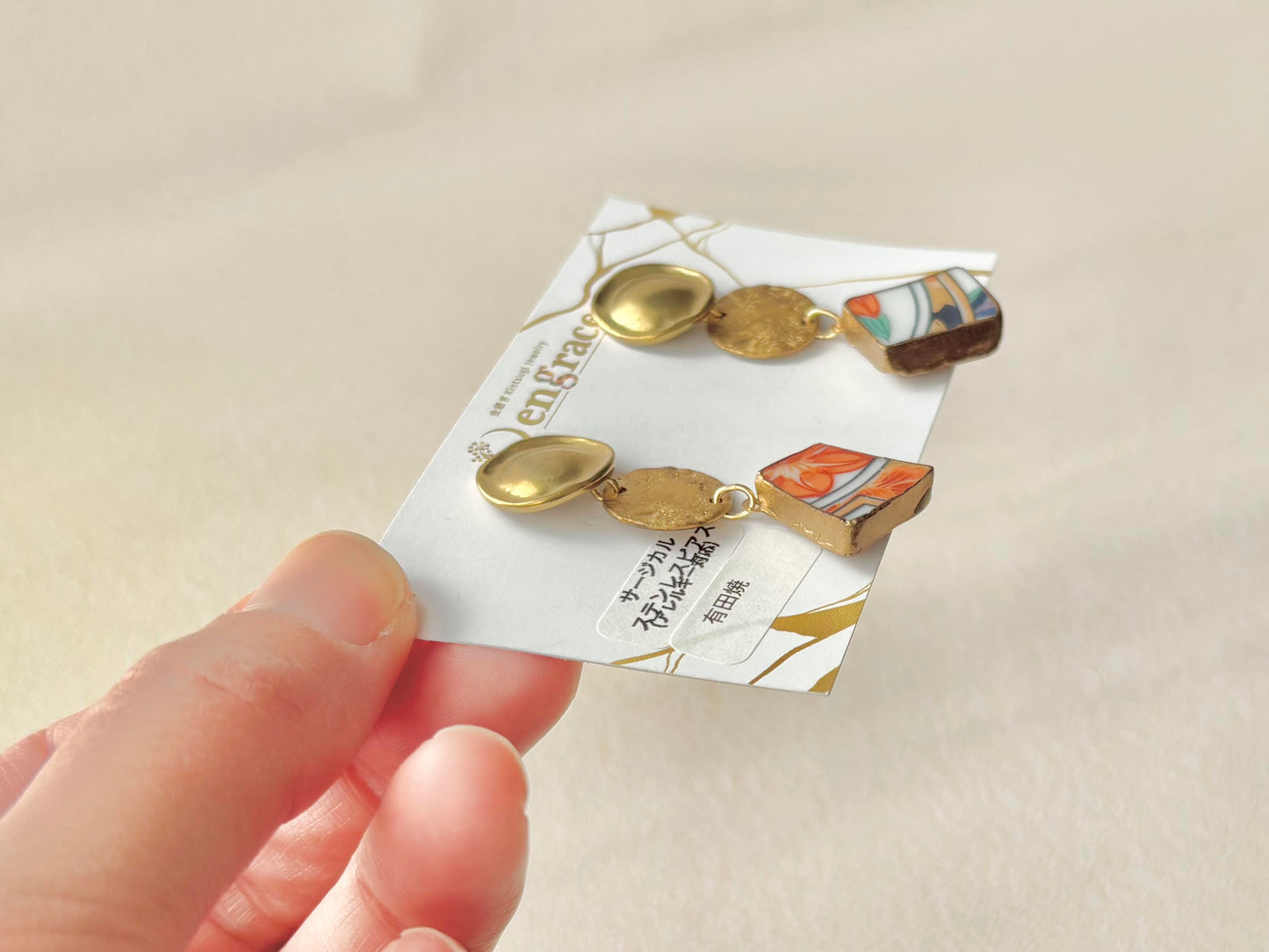 有田焼 　金継ぎ　サージカルステンレスピアス　オレンジ　花柄　リーフ柄　揺れる　伝統工芸　＃387