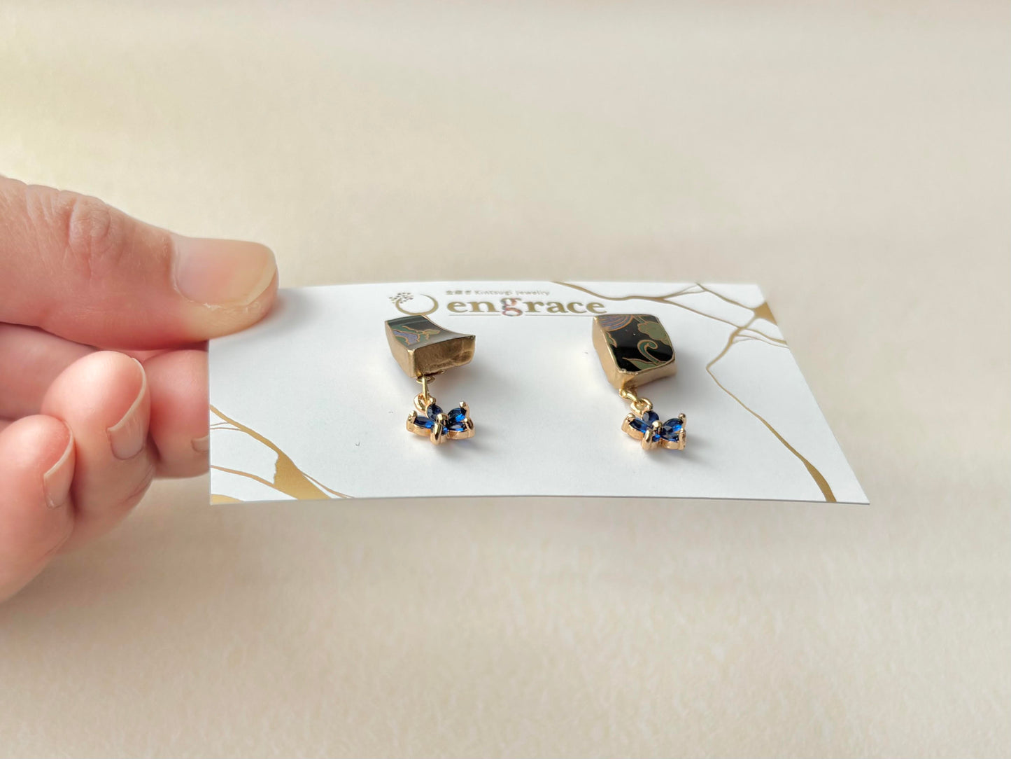 有田焼 　金継ぎ　サージカルステンレスピアス　黒　和柄　揺れる　伝統工芸　＃392