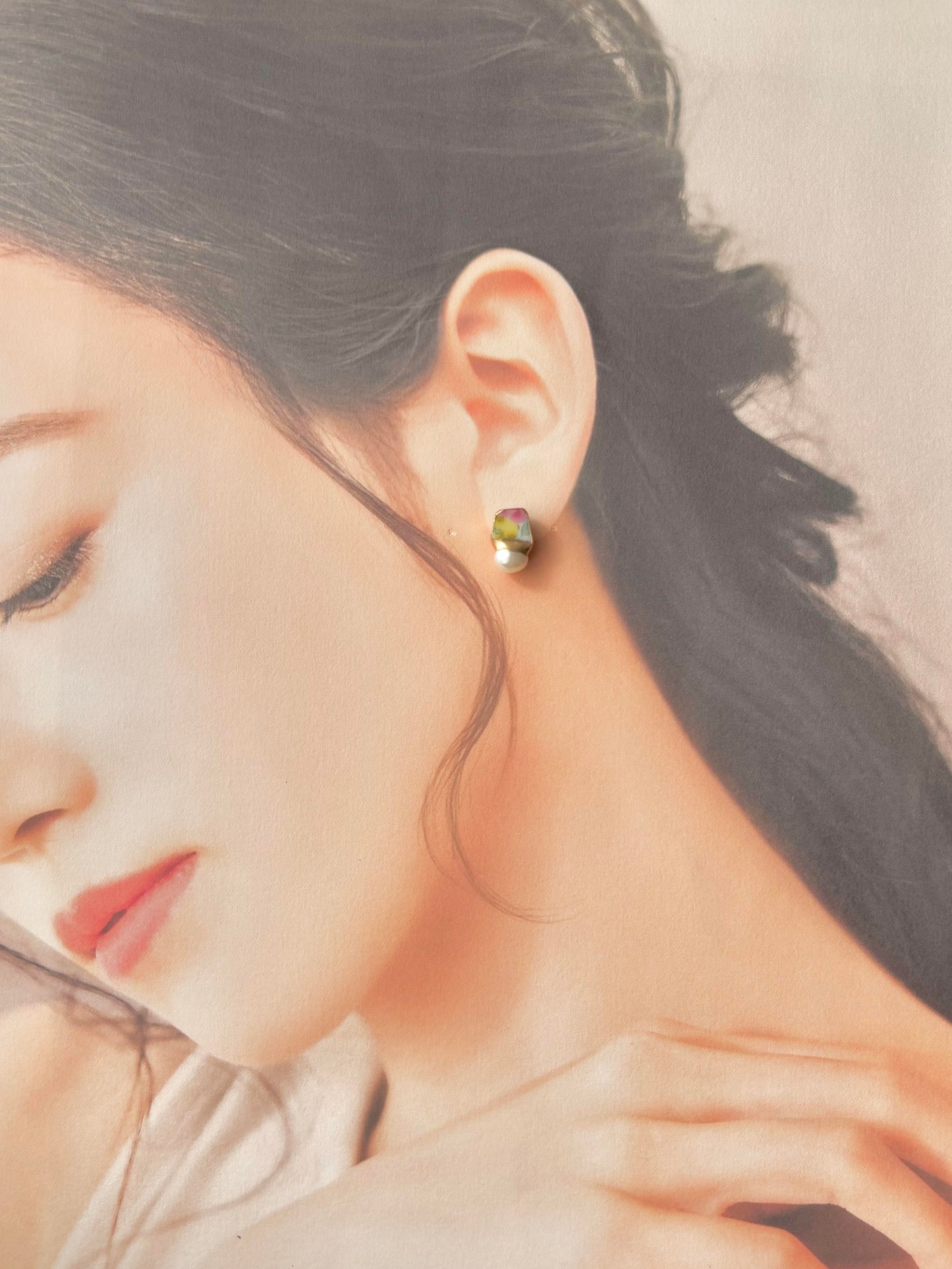 有田焼 　金継ぎ　サージカルステンレスピアス　ピンク　黄色　花柄　淡水パール　天然石　伝統工芸　＃393