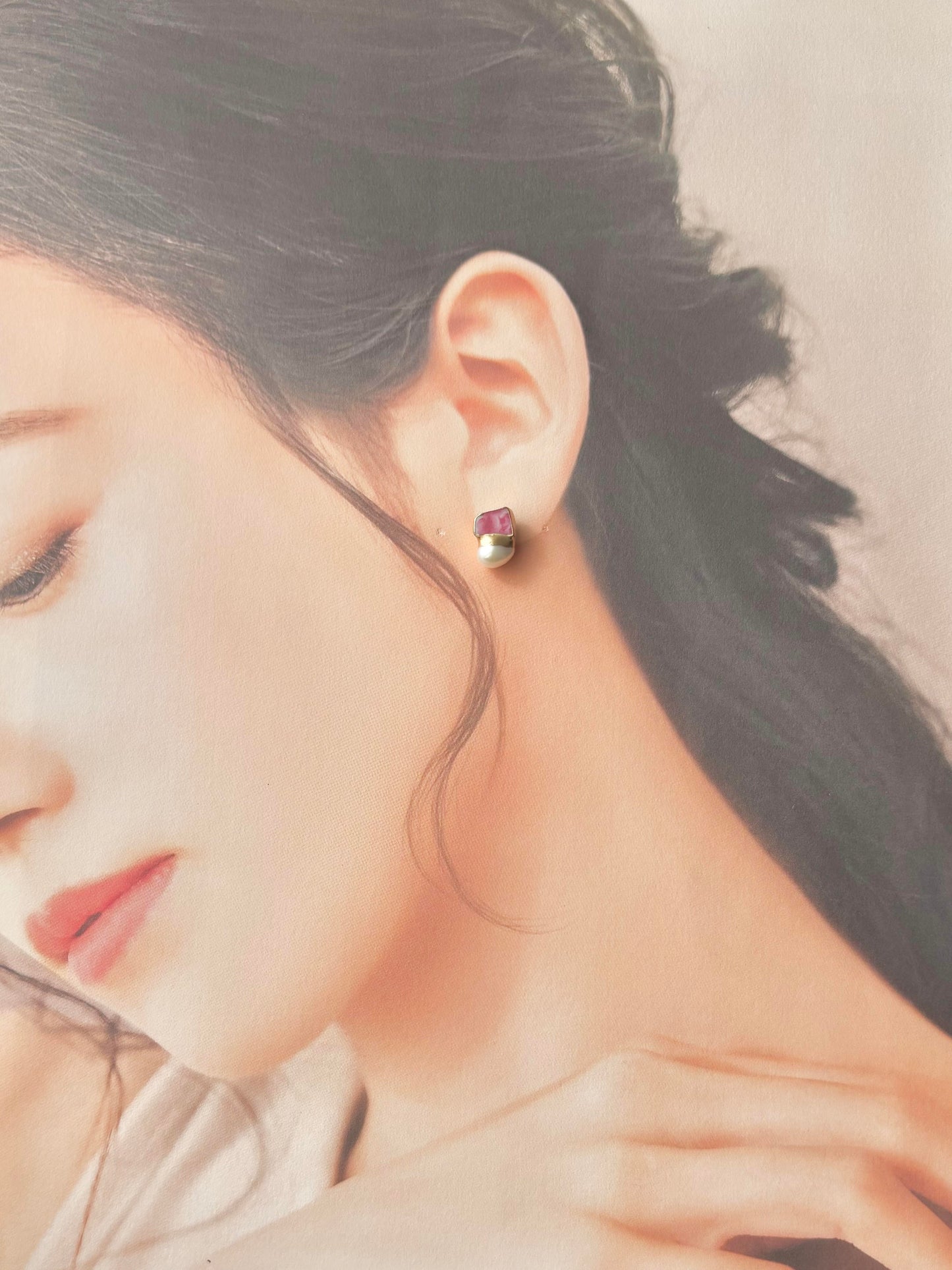 有田焼 　金継ぎ　サージカルステンレスピアス　ピンク　黄色　花柄　淡水パール　天然石　伝統工芸　＃393