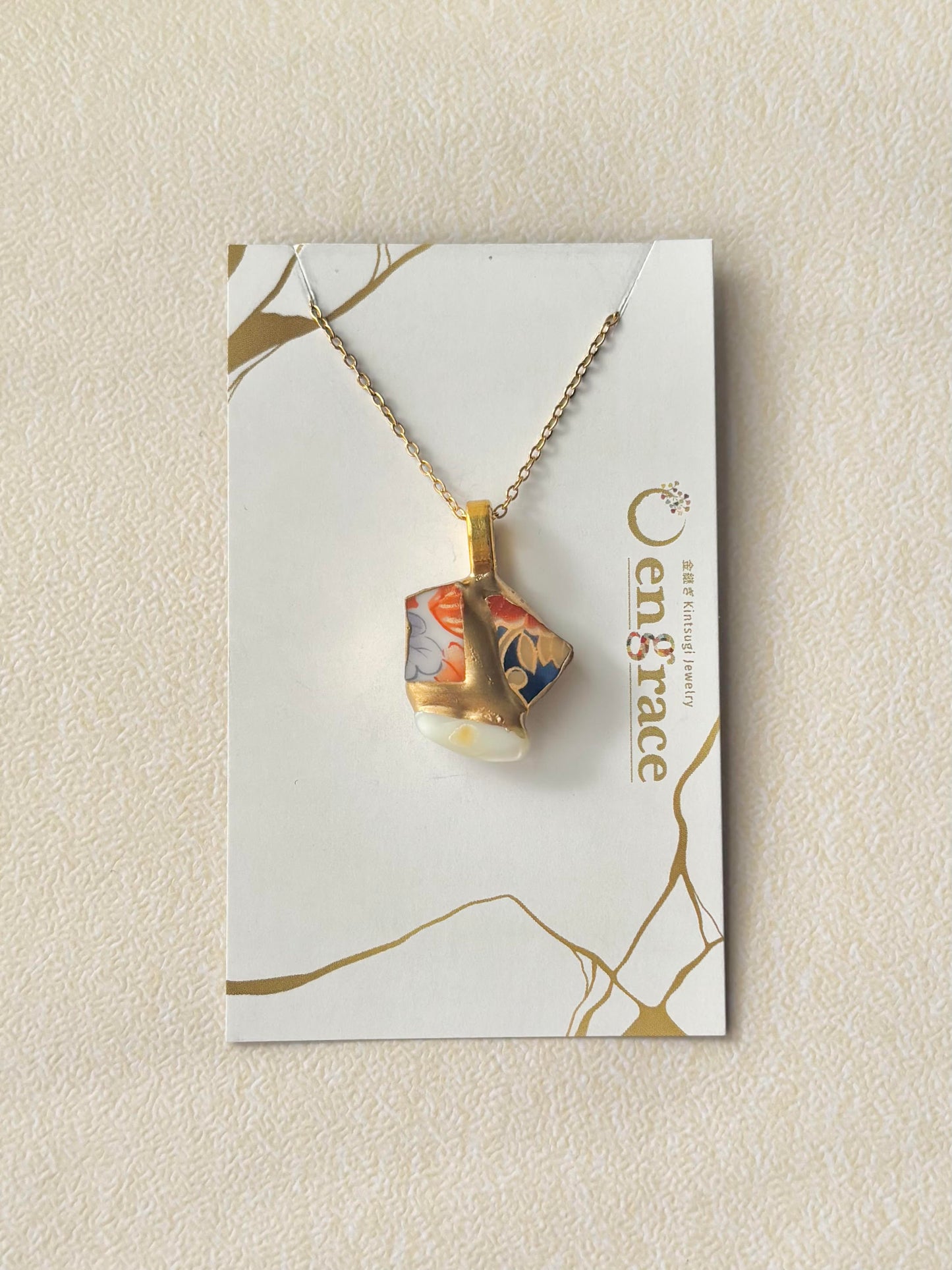 有田焼　金継ぎ　ネックレス　サージカルステンレスチェーン　アレルギー対応　18K　花柄　リーフ柄　マザーオブパール　天然石　伝統工芸　＃402