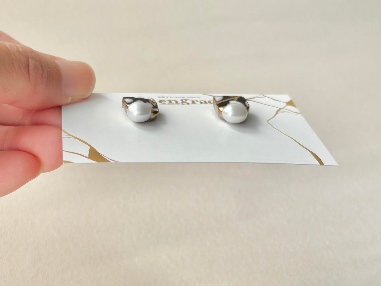 京焼 　金継ぎ　サージカルステンレスピアス　手書き　絵付け　花柄　黒　淡水パール　天然石　伝統工芸　＃409