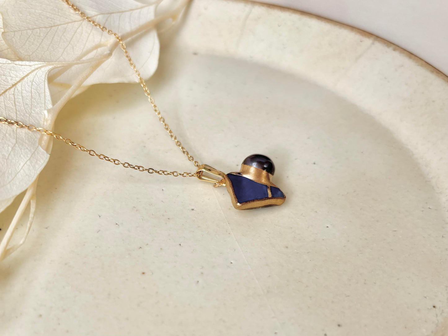 有田焼　金継ぎ　ネックレス　サージカルステンレスチェーン　アレルギー対応　18K　青　淡水パール　天然石　伝統工芸　＃412