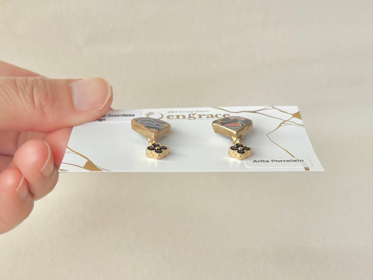 有田焼 　金継ぎ　サージカルステンレスピアス　リーフ柄　和柄　揺れる　伝統工芸　＃417