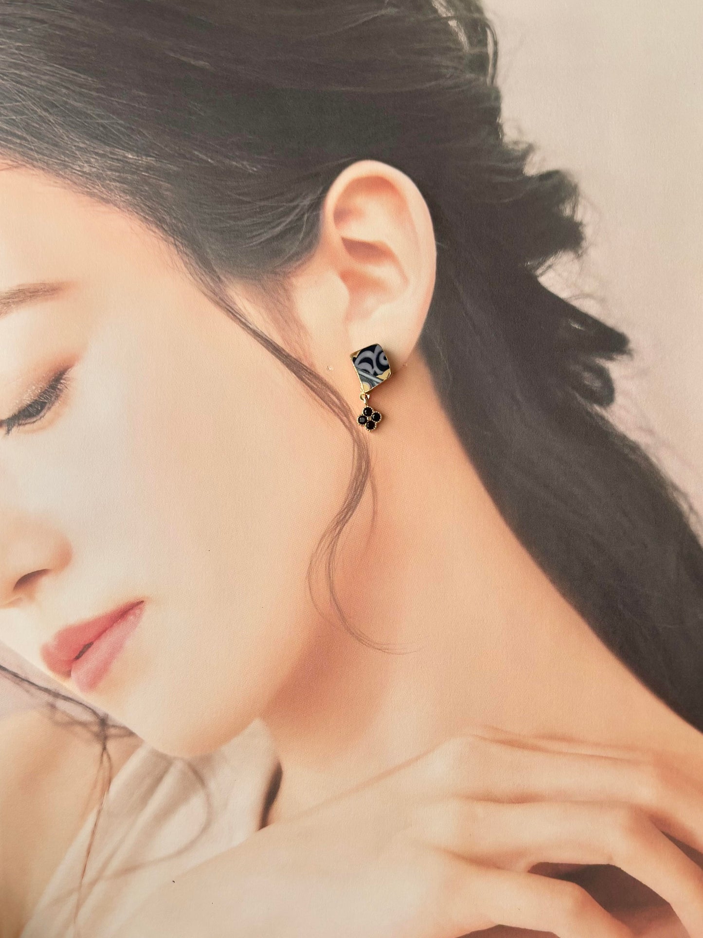 有田焼 　金継ぎ　サージカルステンレスピアス　リーフ柄　和柄　揺れる　伝統工芸　＃417