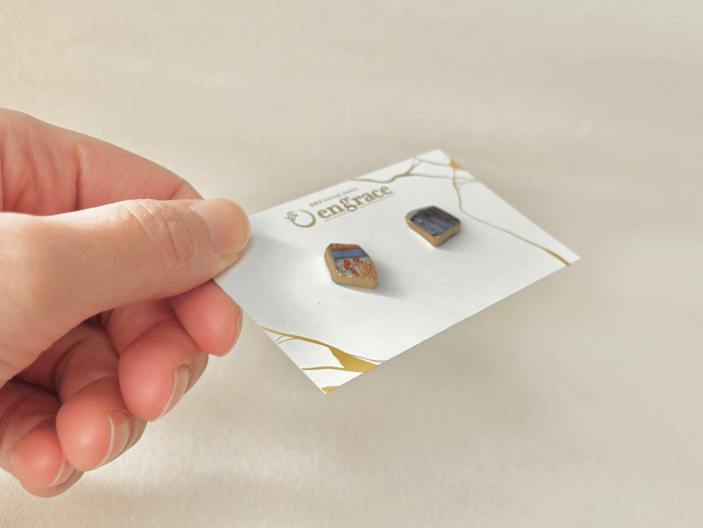 【金具が選べる】古伊万里　金継ぎ　ピアス　イヤリング　青色　赤色　花柄　和柄　伝統工芸　＃426